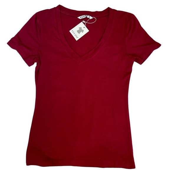 V Neck T-Shirt Bordeaux Red Women’s Size Medium. - Picture 1 of 10
